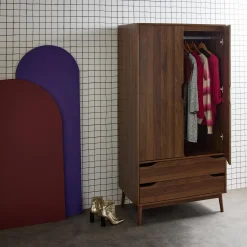 Armadio vintage in decorazione legno, 2 ante