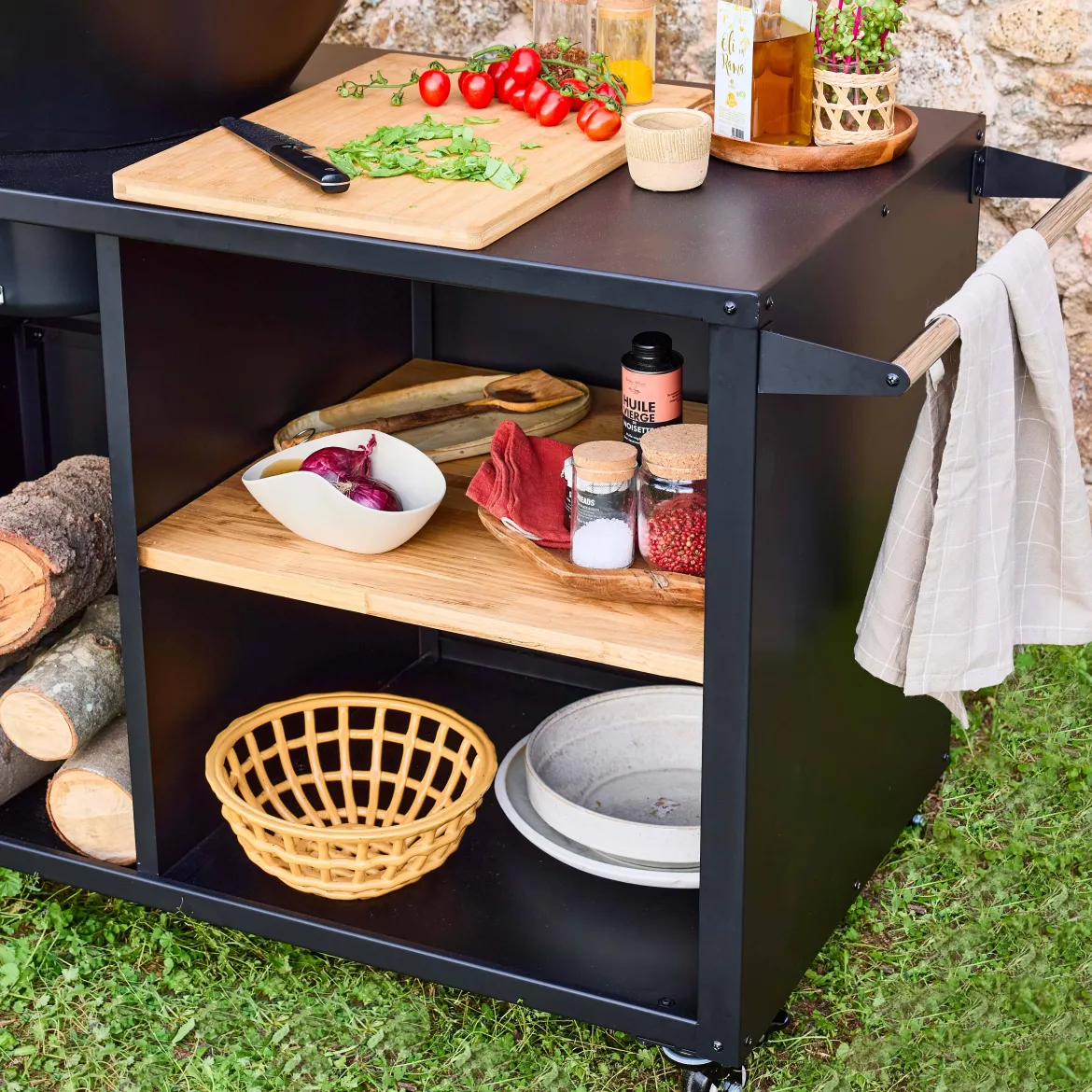 Braciere barbecue su carrello con vano portaoggetti, Ø80cm