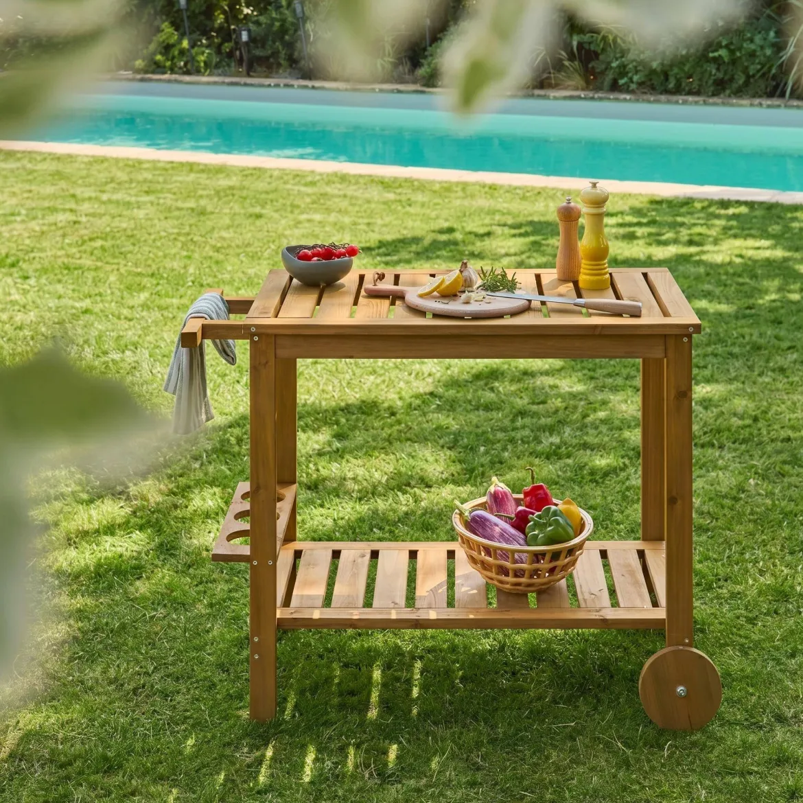 Carrello da cucina da esterno in legno di abete, 95cm