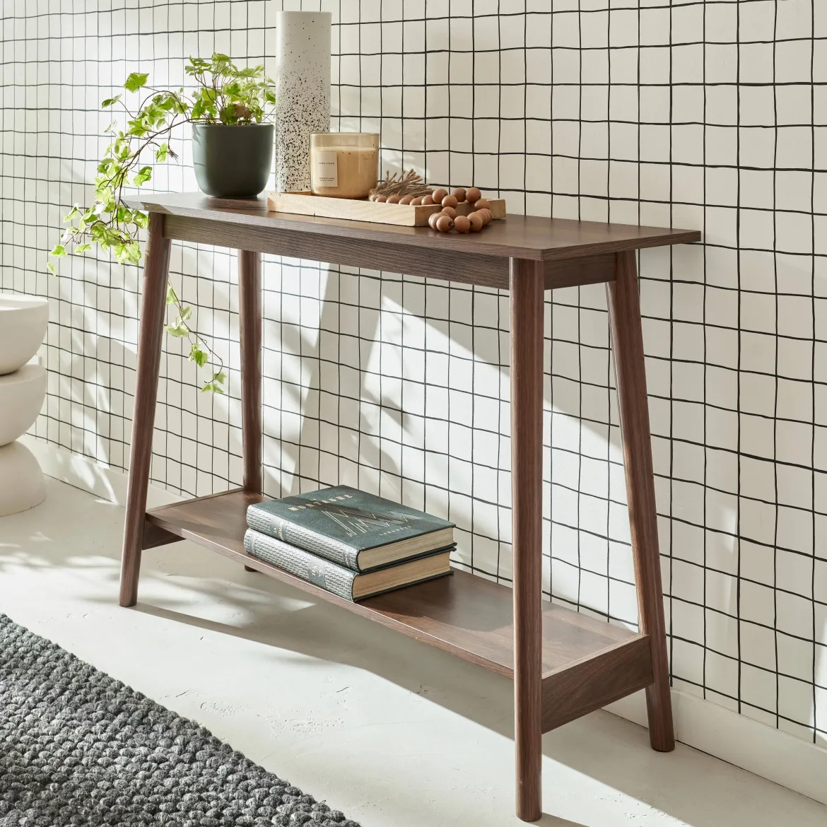 Consolle scandinava effetto legno di noce, 110cm