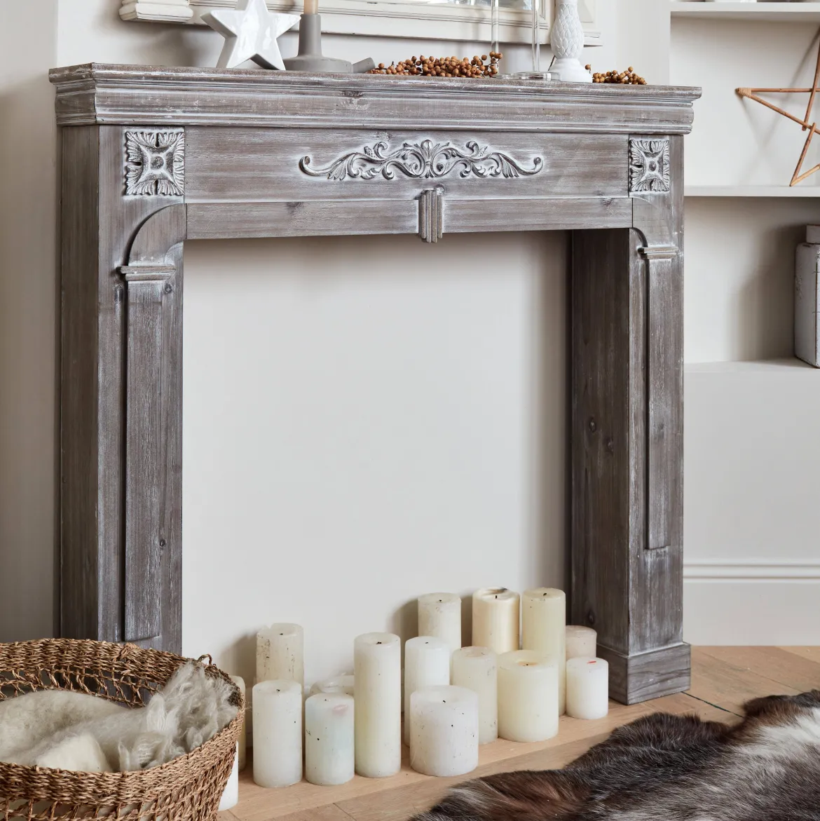 Cornice per caminetto effetto legno