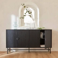 Credenza a 4 ante scanalata effetto legno, 157.5cm