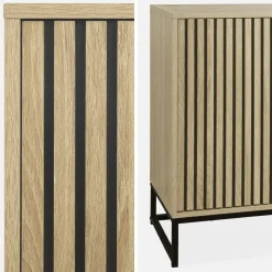 Credenza contemporanea a 2 ante scanalate effetto legno, 140cm