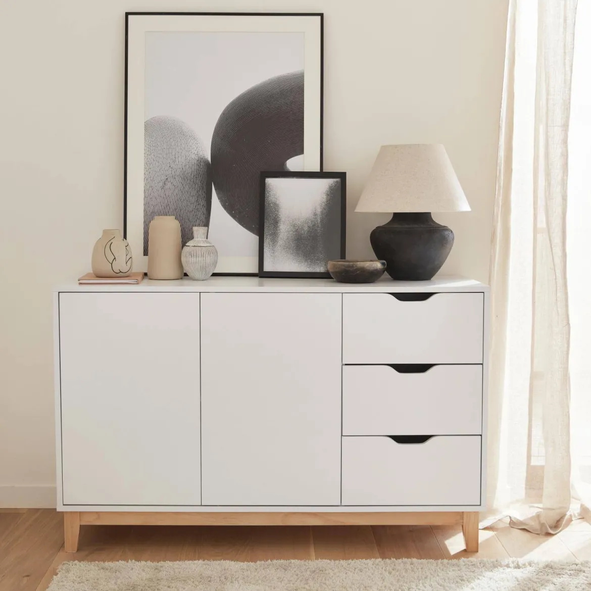 Credenza effetto legno con gambe in legno 2 ante, 120cm