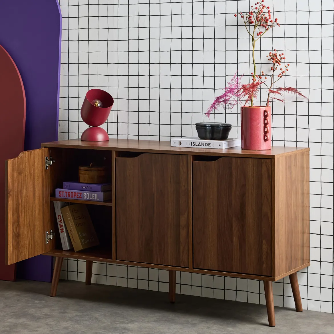 Credenza effetto noce con 3 ante e 3 ripiani, 120cm
