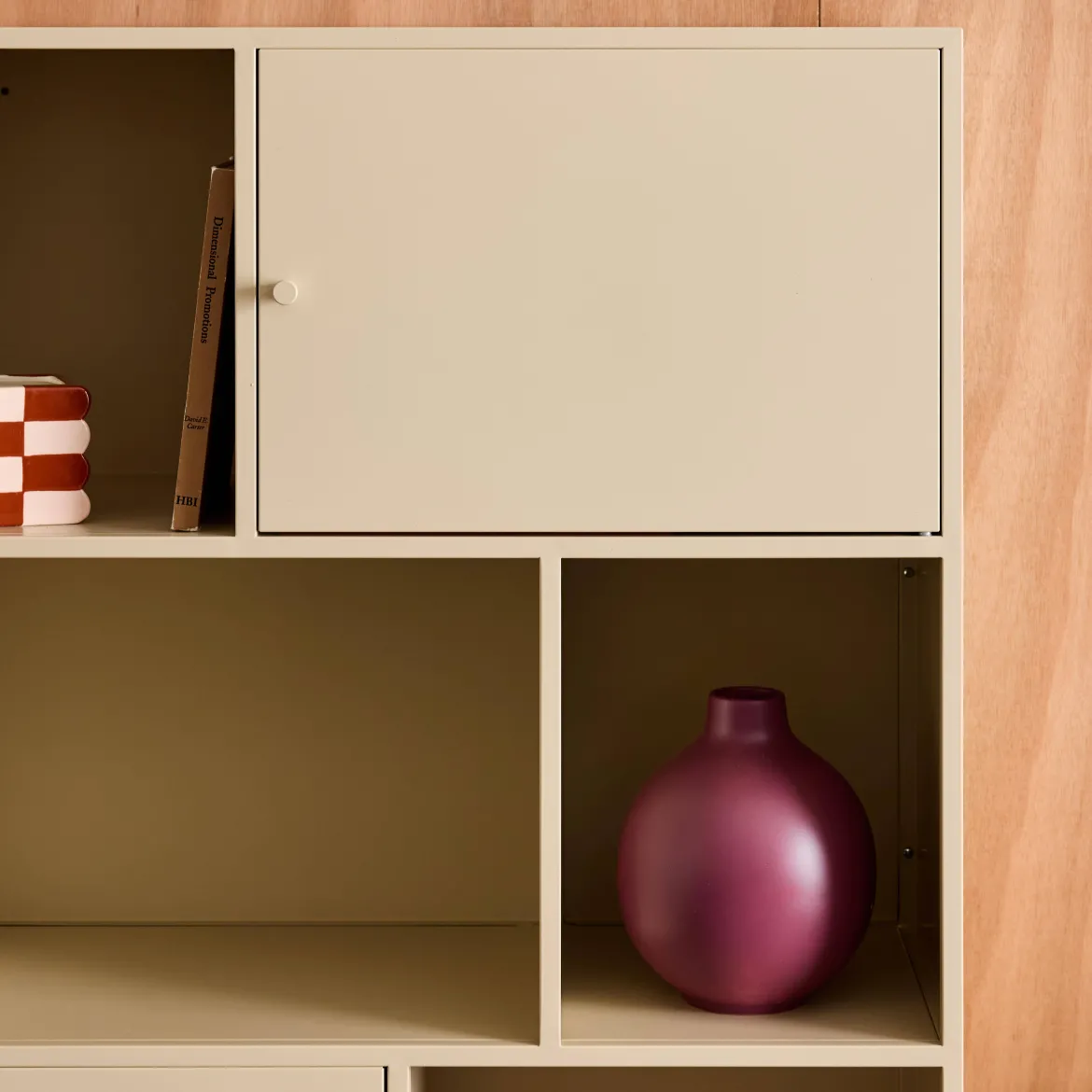 Credenza industriale in metallo con 6 scomparti