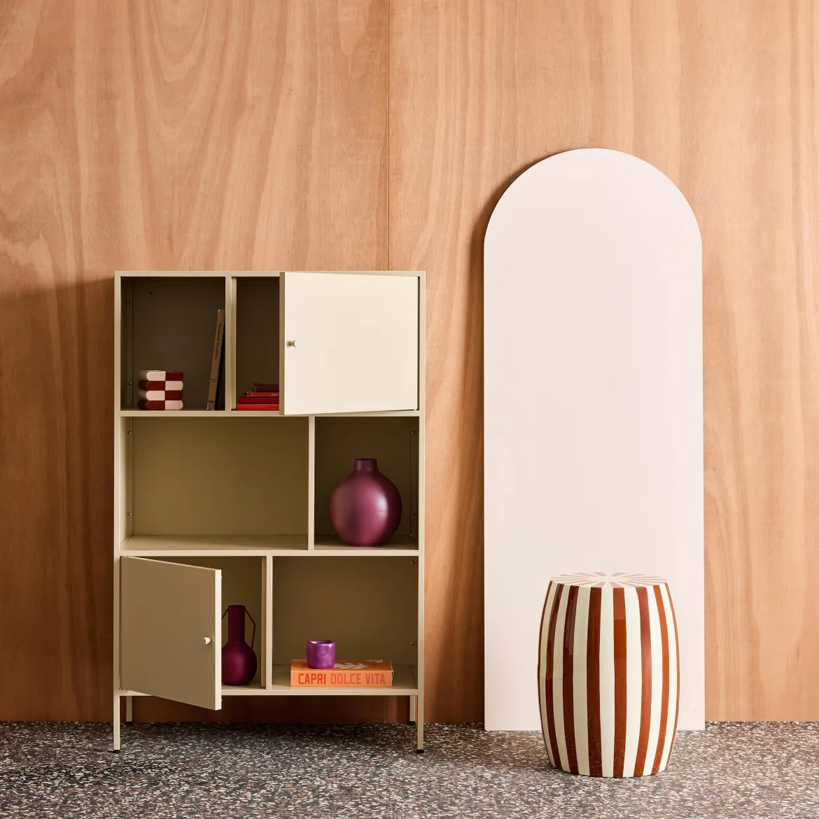 Credenza industriale in metallo con 6 scomparti