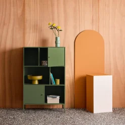 Credenza industriale in metallo con 6 scomparti