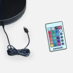 Lampada da terra colore bianco con batteria ricaricabile