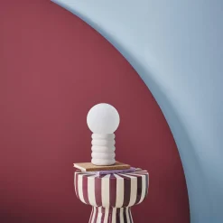 Lampada di ceramica maculata da interno