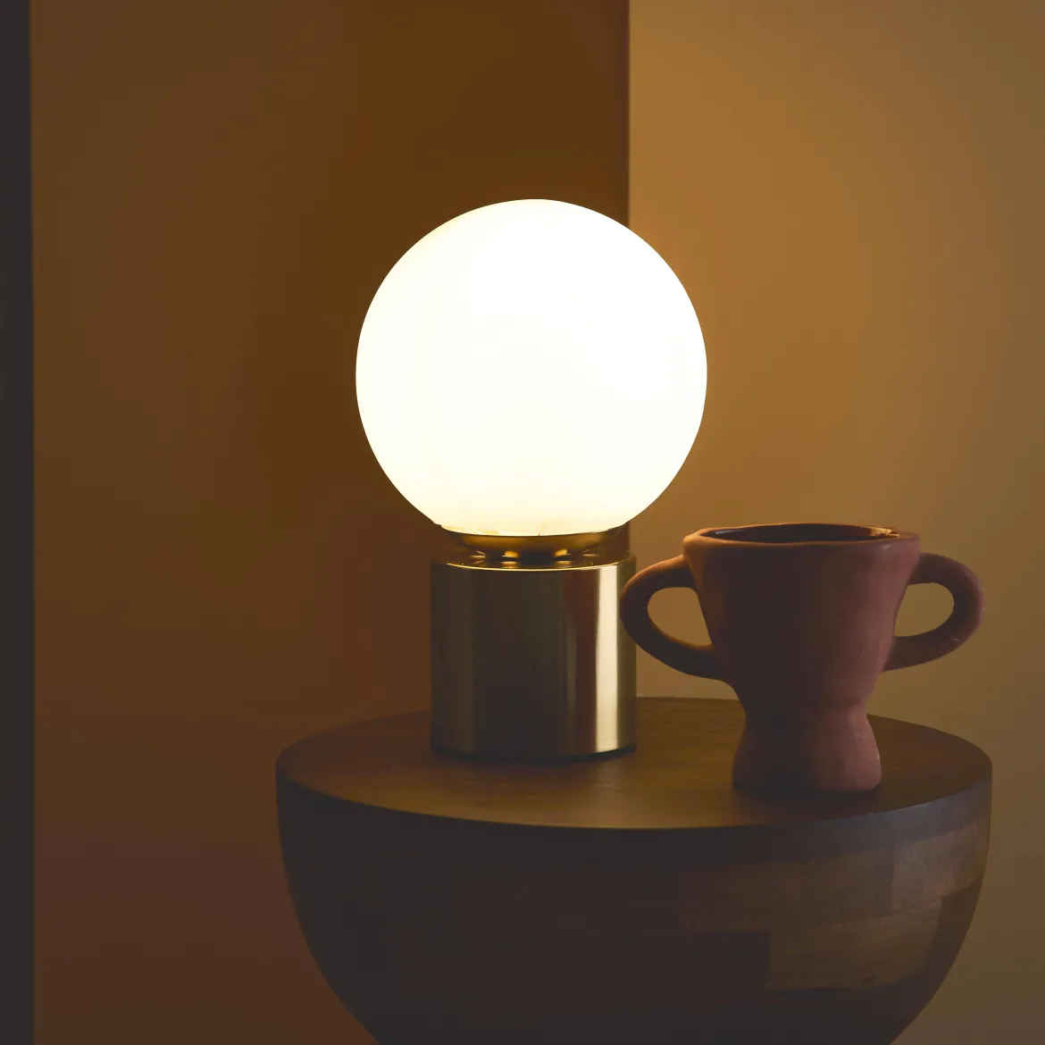 Lampada in metallo e vetro, 25cm