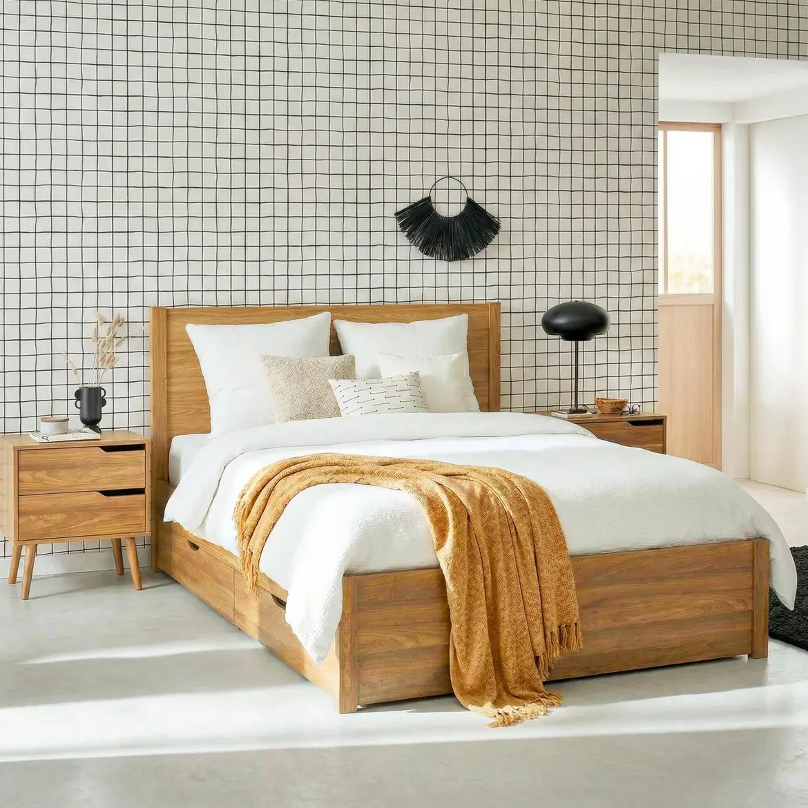 Letto con rete a doghe e testiera 160x200cm + 4 cassetti