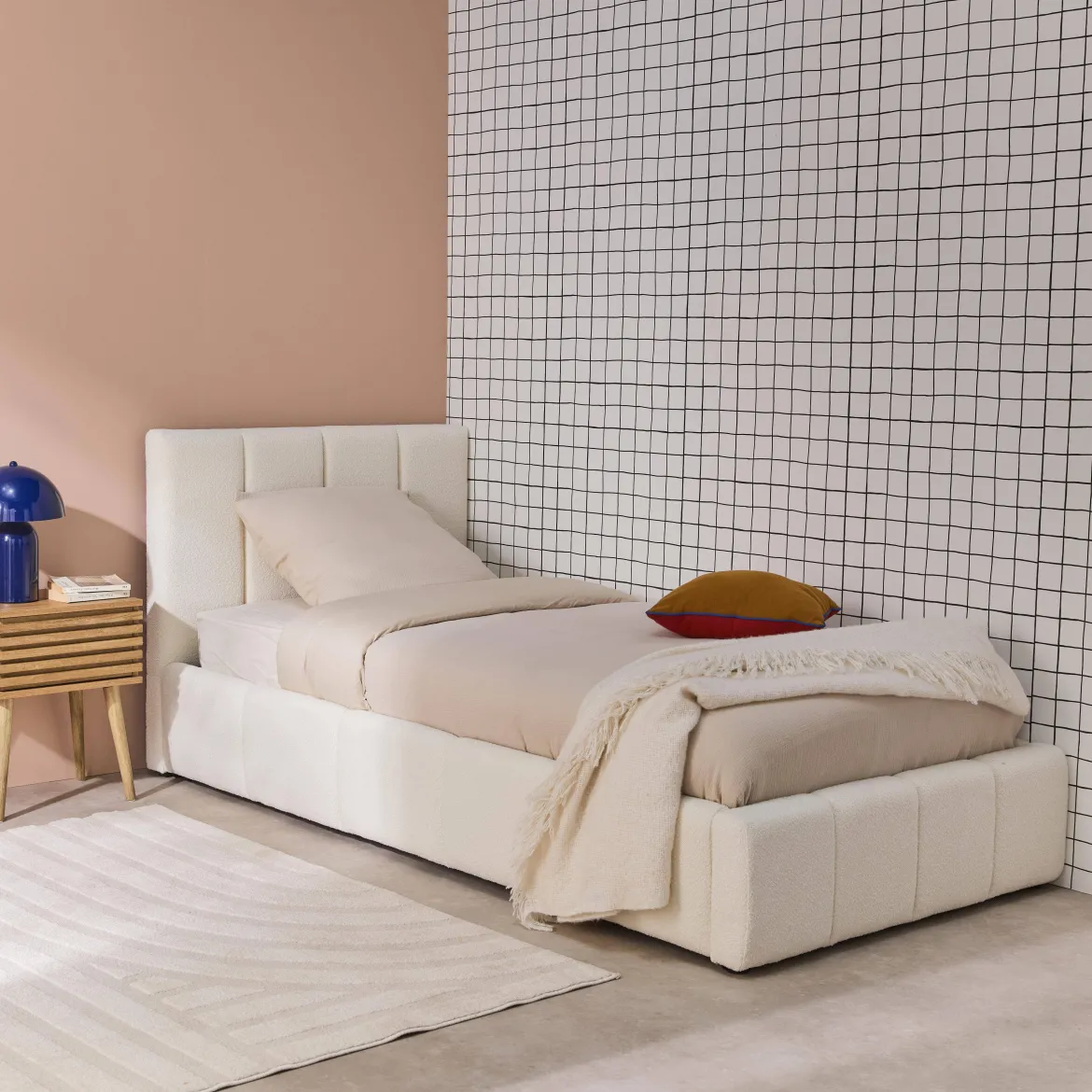 Letto contenitore con rete a doghe e testiera 90x190cm imbottito bouclé