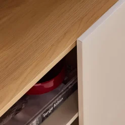 Libreria in metallo e decorazione in legno a 6 livelli