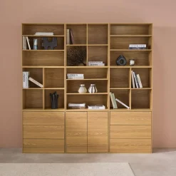 Libreria modulare decorativa in legno con 9 elementi