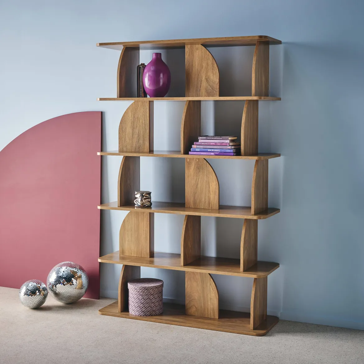 Libreria esotica in legno a 5 livelli