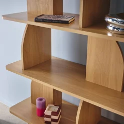 Libreria esotica in legno a 5 livelli
