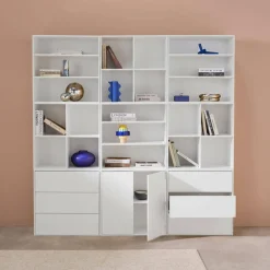 Libreria modulare decorativa in legno con 9 elementi