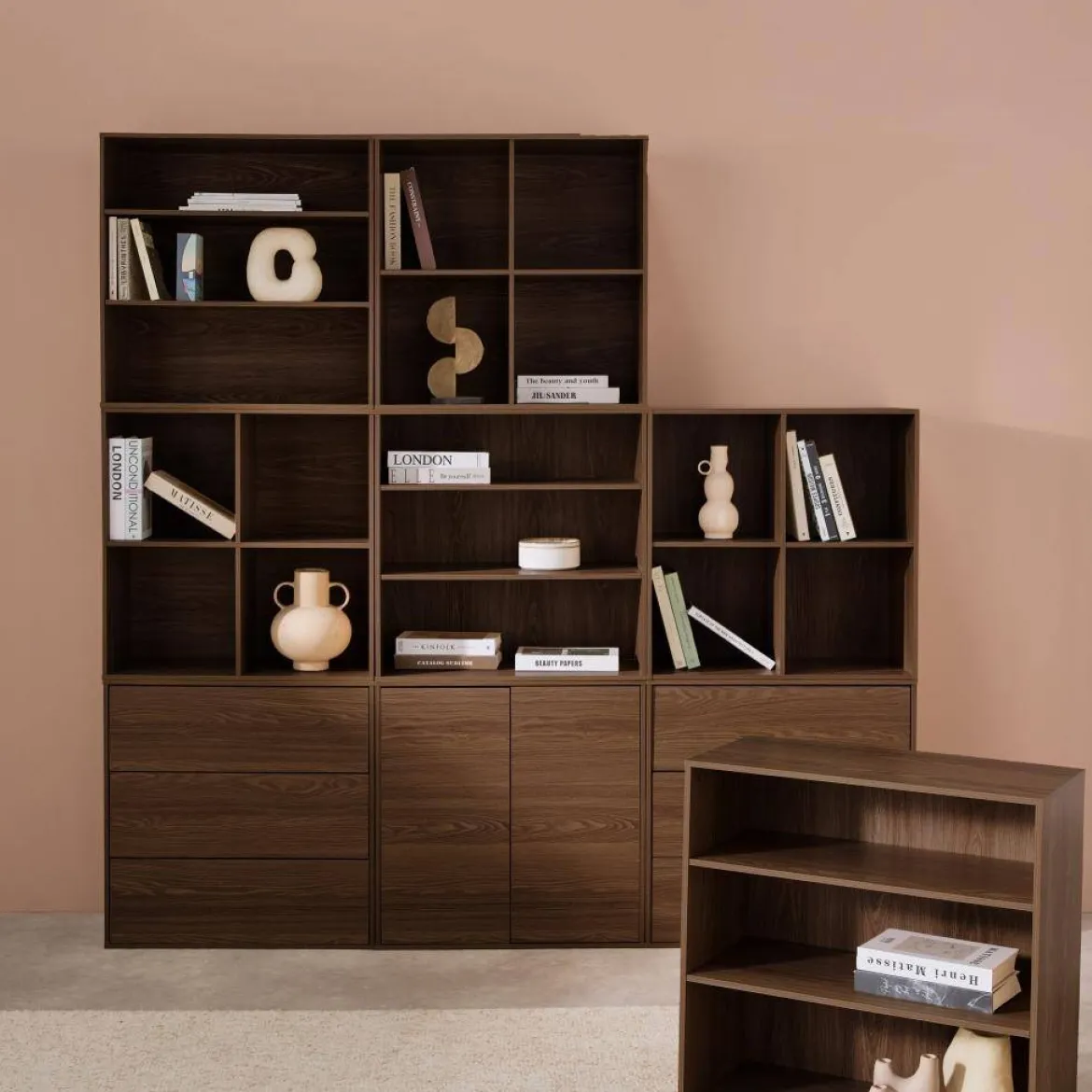 Libreria modulare decorativa in legno con 9 elementi