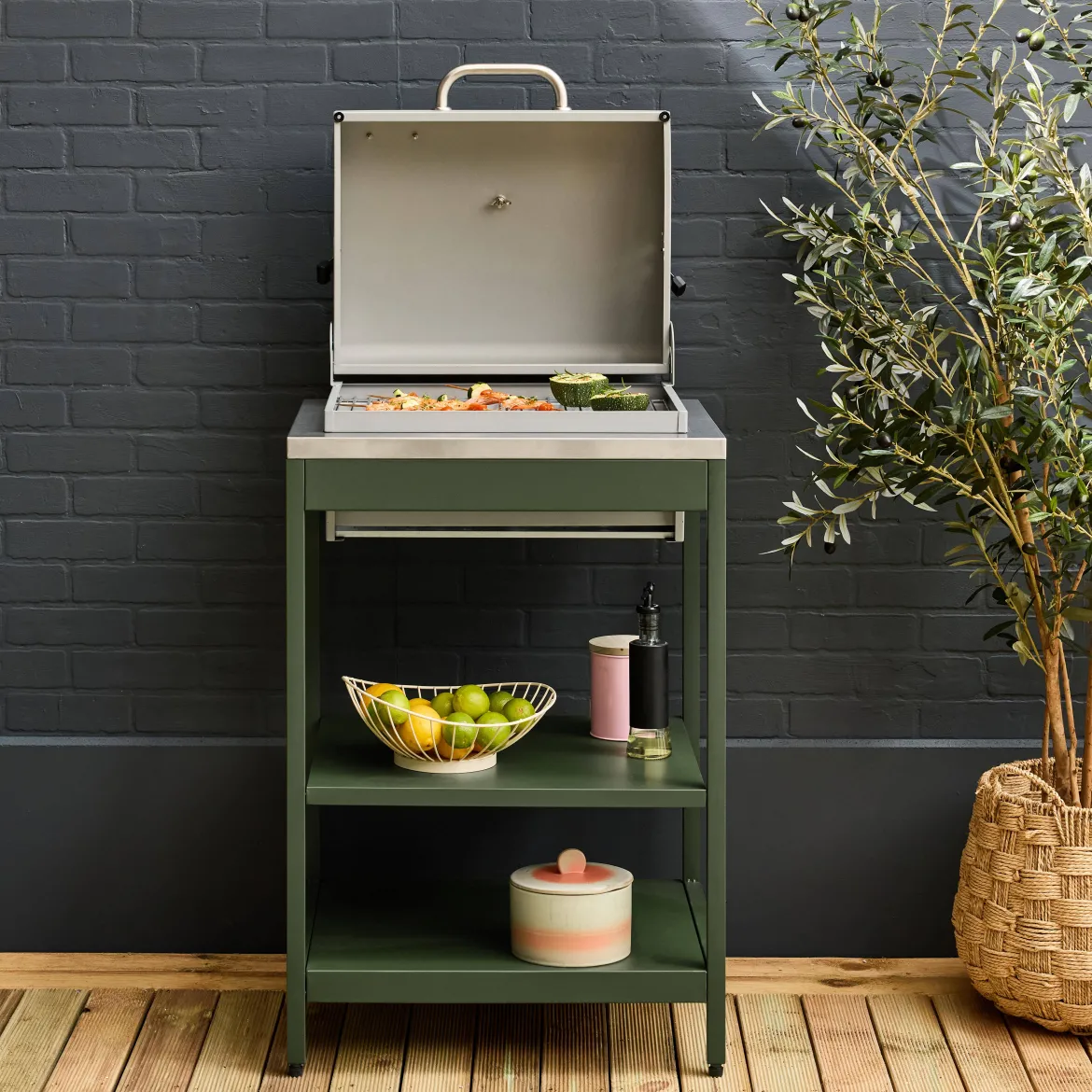 Modulo cucina da esterno con barbecue a carbonella