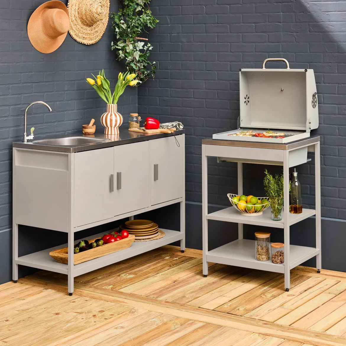 Modulo cucina da esterno con barbecue a carbonella e lavandino, 2 moduli