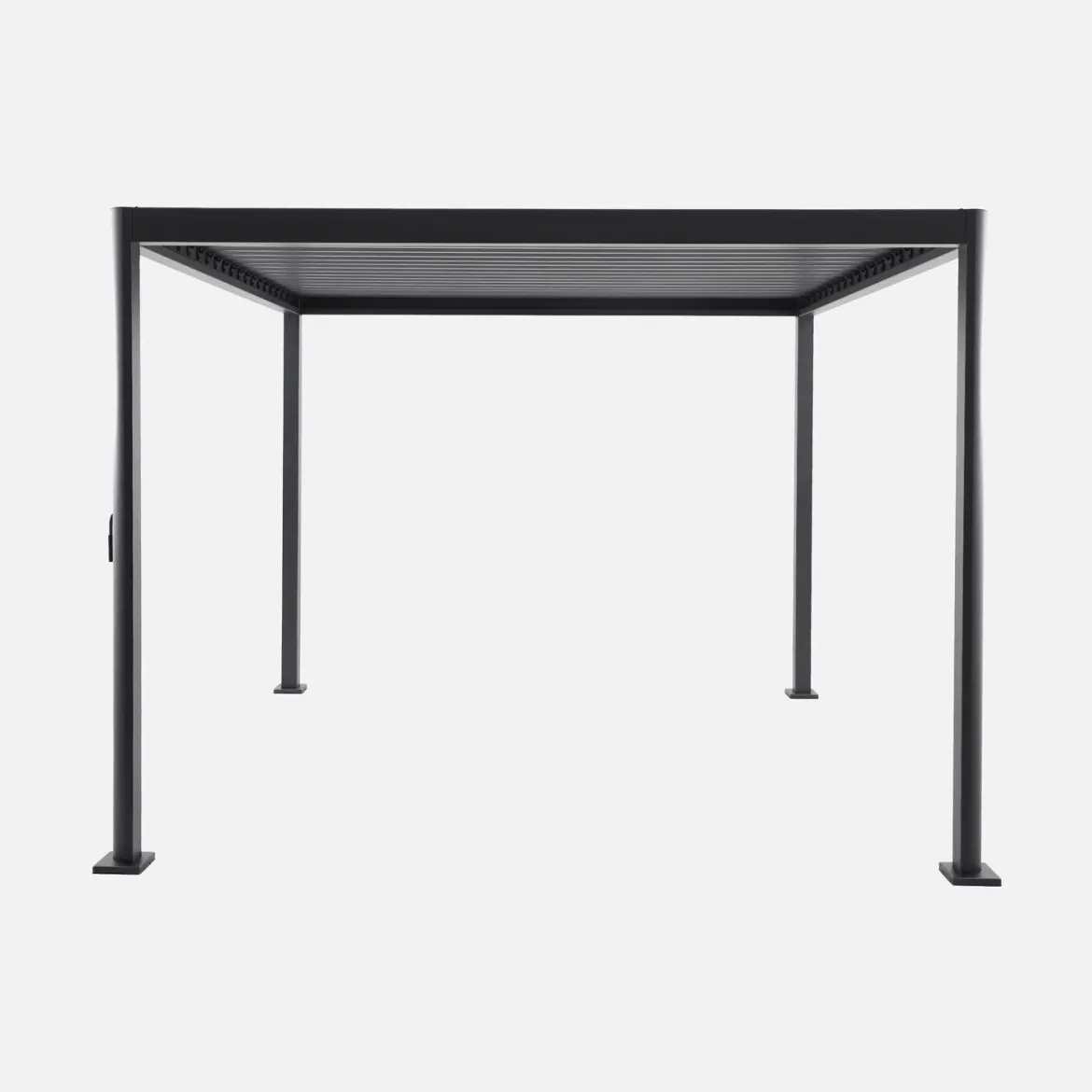 Pergola bioclimatica 3x3 con piedini arrotondati in alluminio e acciaio e lamelle orientabili