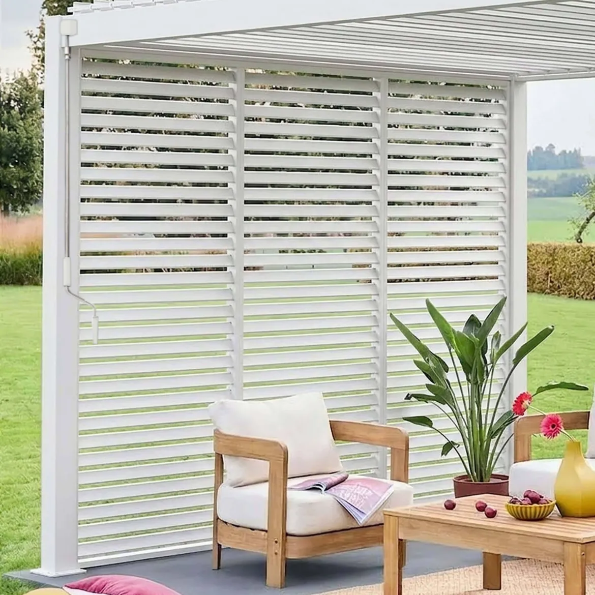 Pergola bioclimatica 3x4 in alluminio + 3 tende da 1m