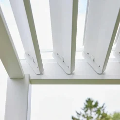 Pergola bioclimatica 3x4 in alluminio + 3 persiane da 1.3m