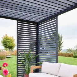 Pergola bioclimatica 3x4m in alluminio + 1 persiana 1m + 1 persiana 1.3m