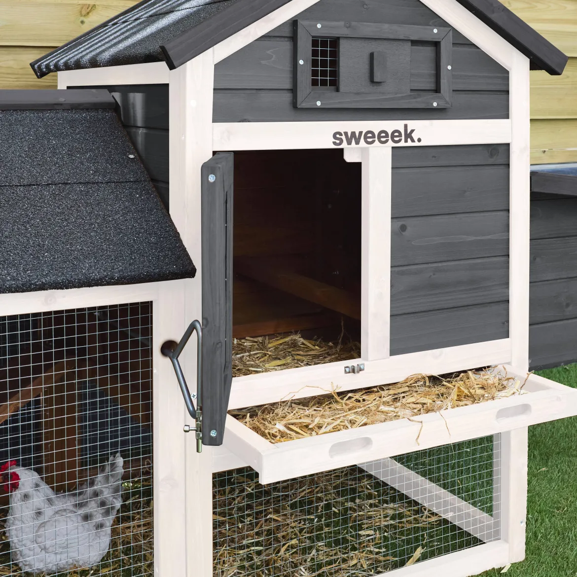 Pollaio in legno con recinto per 3 galline