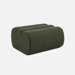 Poltrona bouclé testurizzata con poggiapiedi