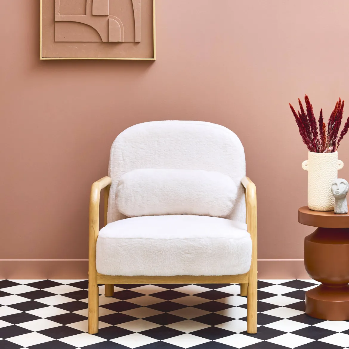 Poltrona scandinava arrotondata in legno di hevea