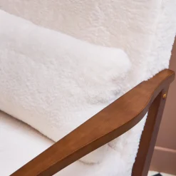 Poltrona scandinava in legno di hevea
