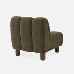 Poltrona relax con gambe rotonde in legno e tessuto bouclé