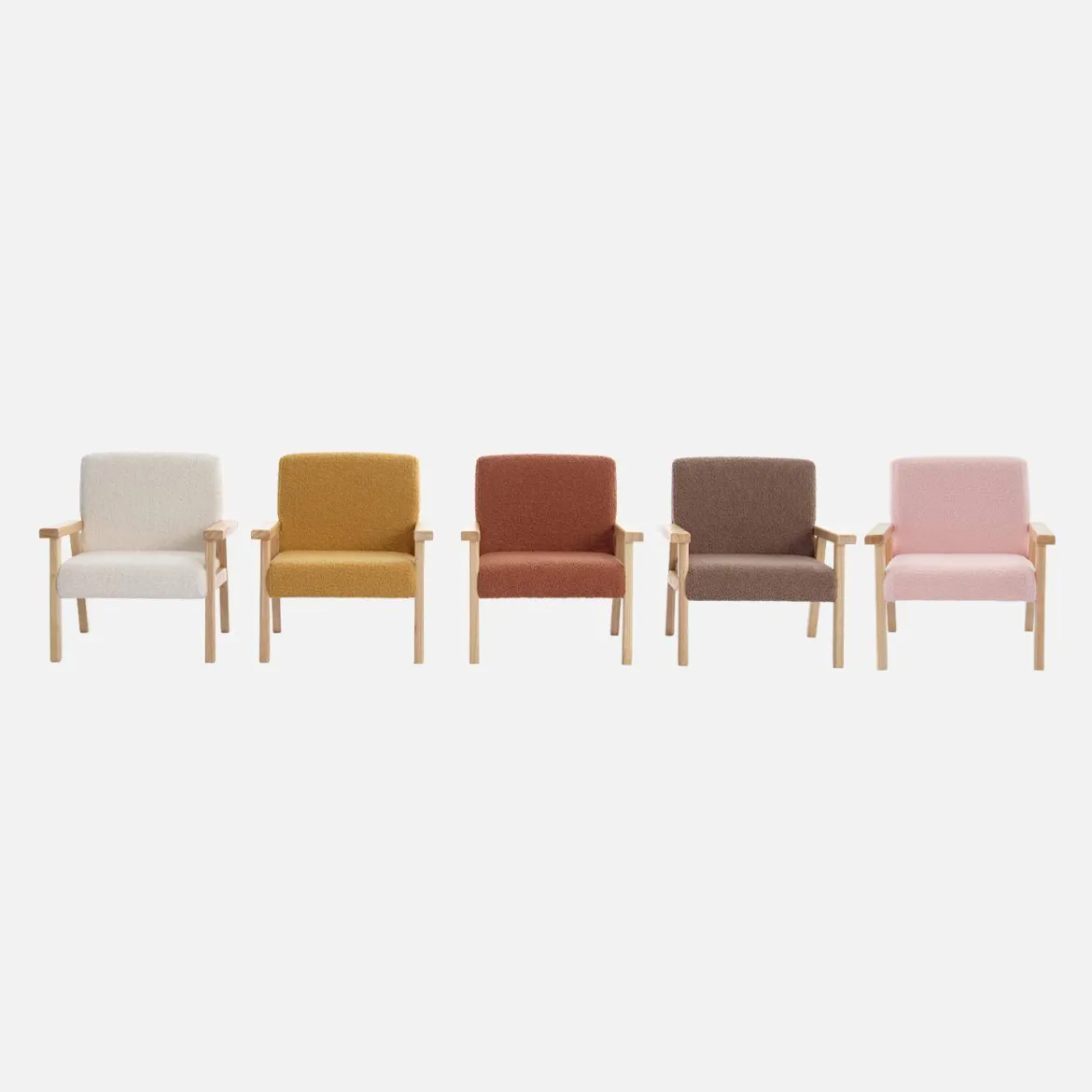 Poltrona scandinava per bambini in tessuto bouclé e legno di hevea