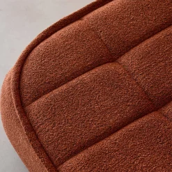 Poltrona senza braccioli in bouclé testurizzato