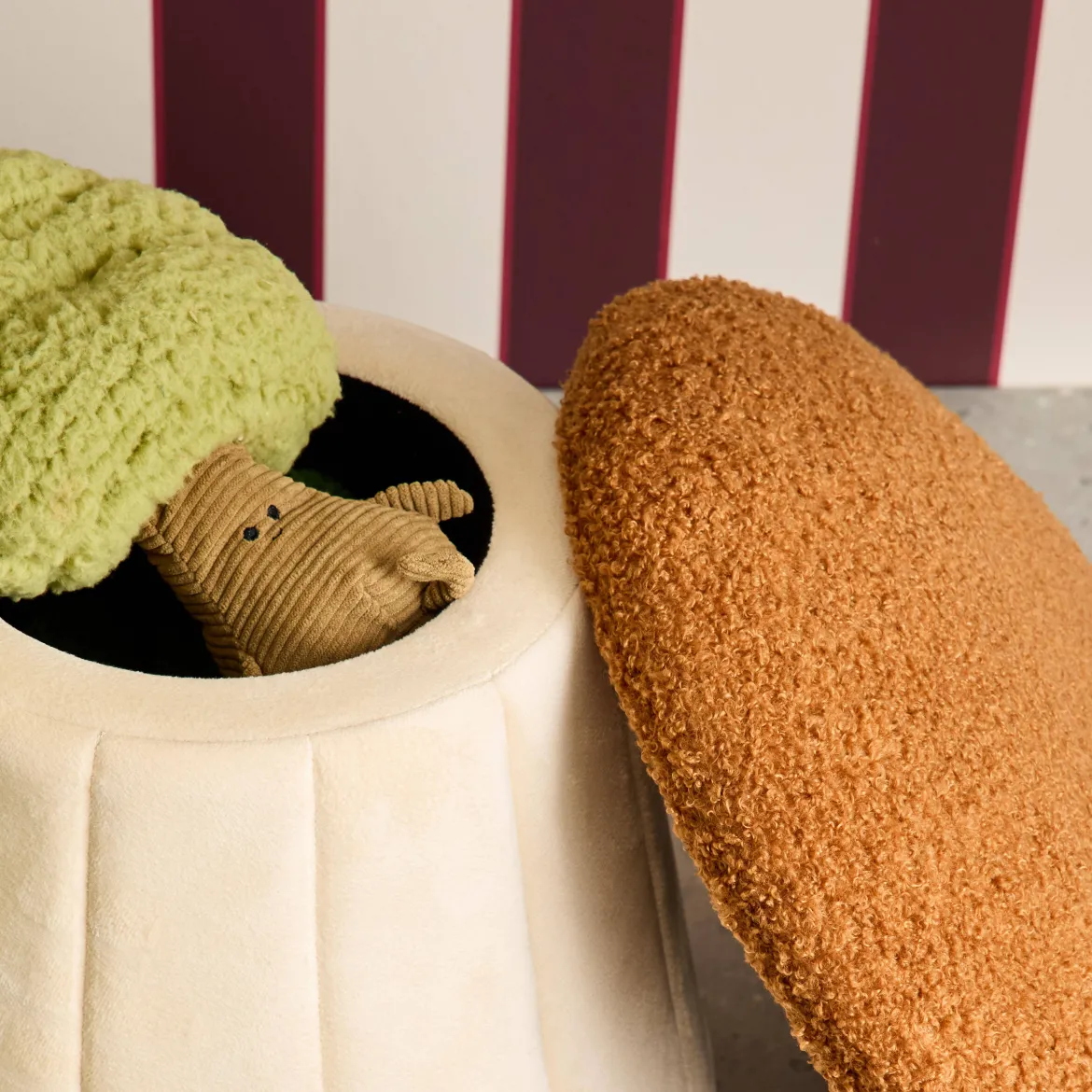 Pouf per bambini a fungo con contenitore