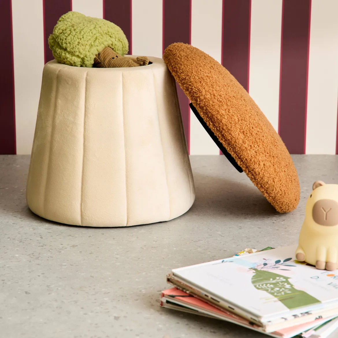 Pouf per bambini a fungo con contenitore