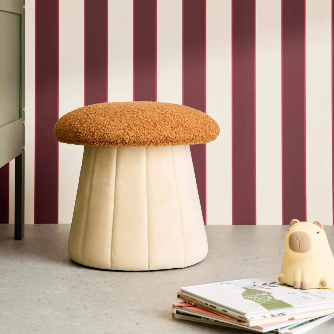 Pouf per bambini a fungo con contenitore