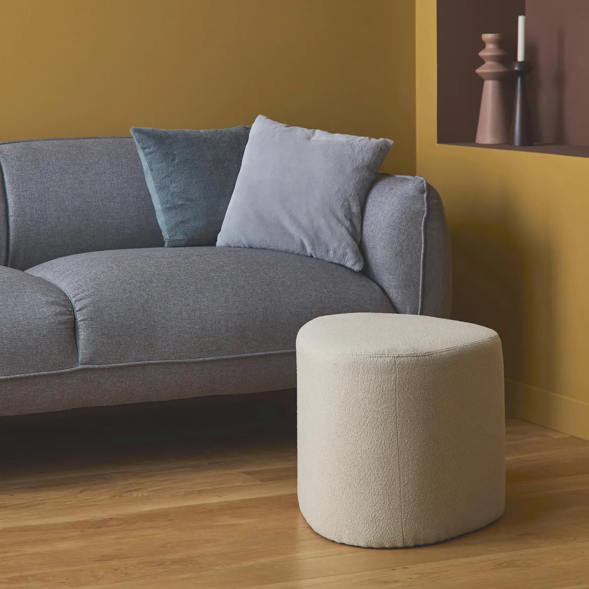 Pouf a forma di ciottolo in tessuto