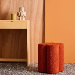 Pouf trifoglio in bouclé
