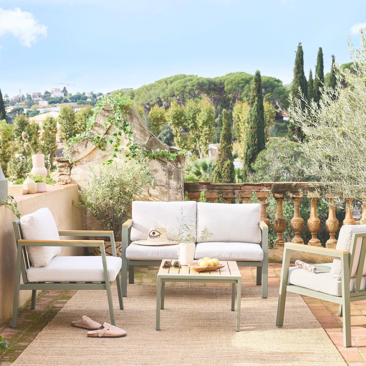 Salotto da giardino in alluminio e polipropilene, 4 posti