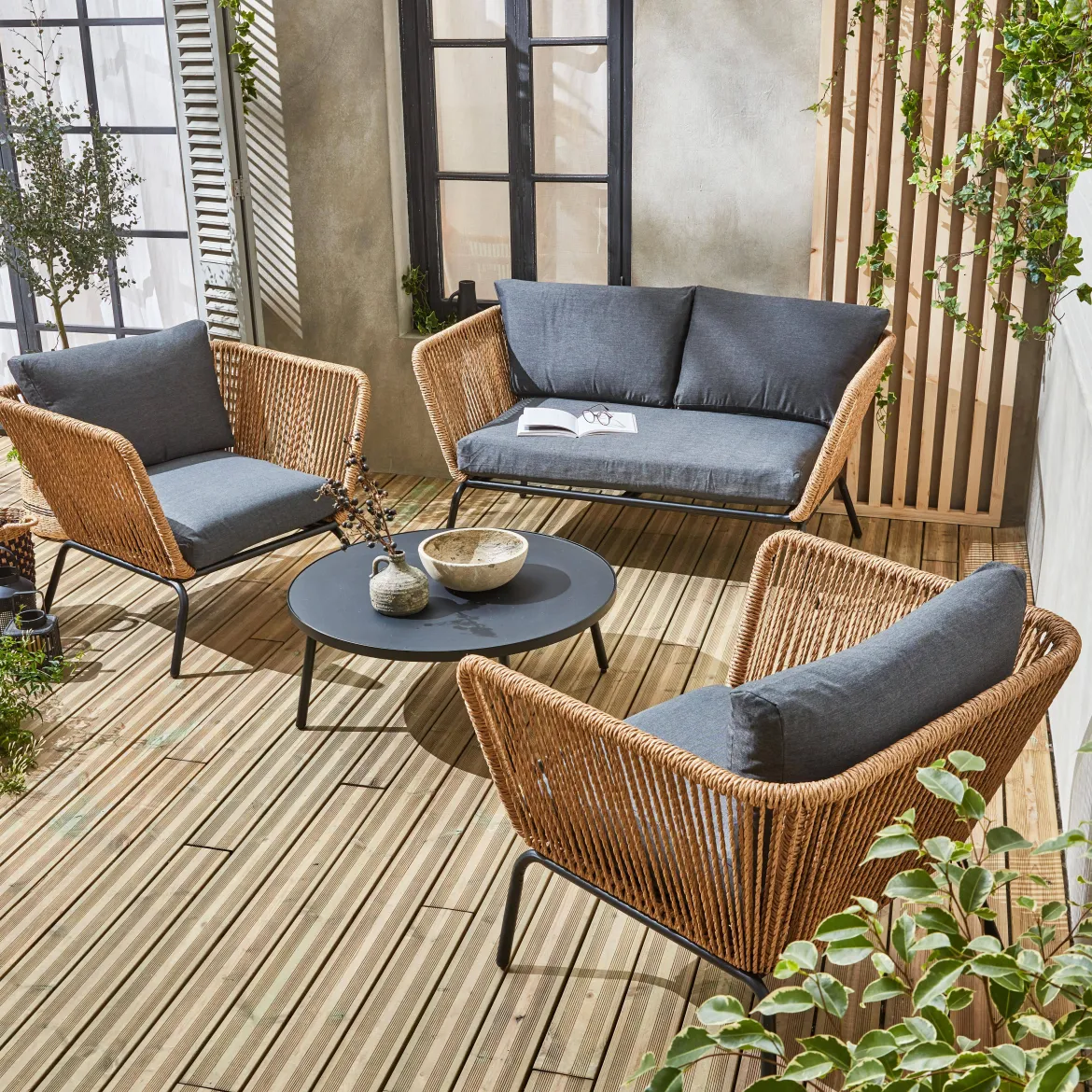 Salotto da giardino in resina intrecciata effetto rattan, 4 posti