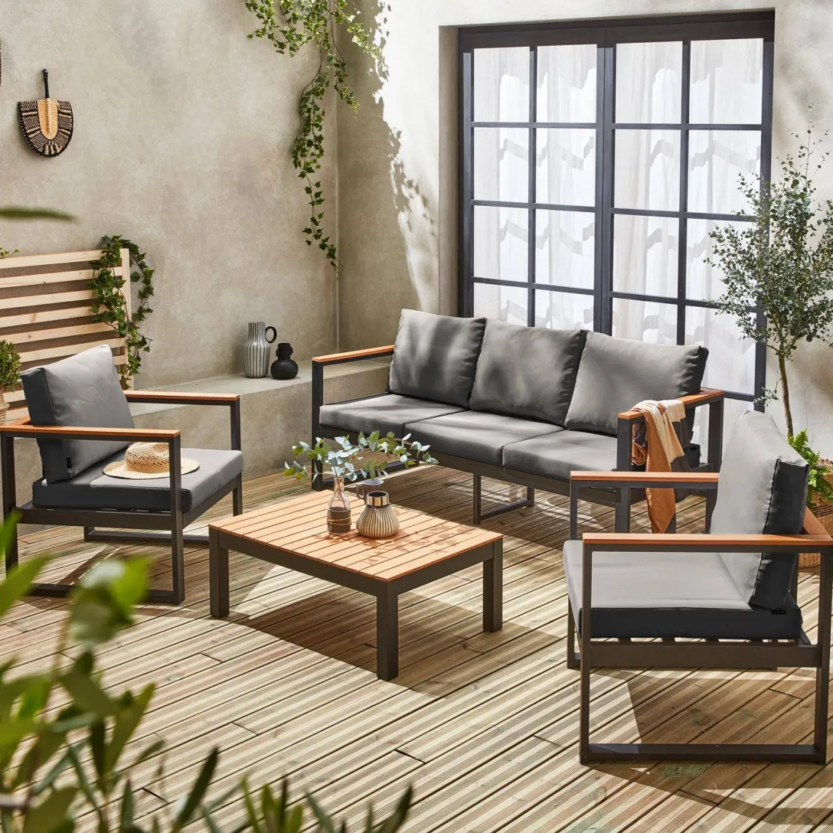 Salotto da giardino in legno di eucalipto e alluminio, 5 posti