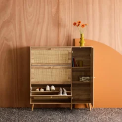 Scarpiera con decoro in legno e canna, 3 ante