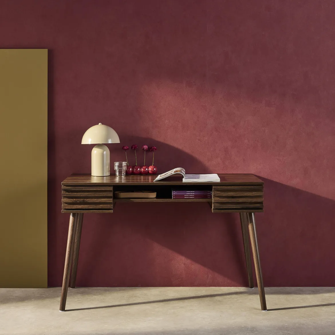 Scrivania effetto legno 2 cassetti