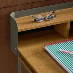Scrivania in metallo e legno con 3 vani