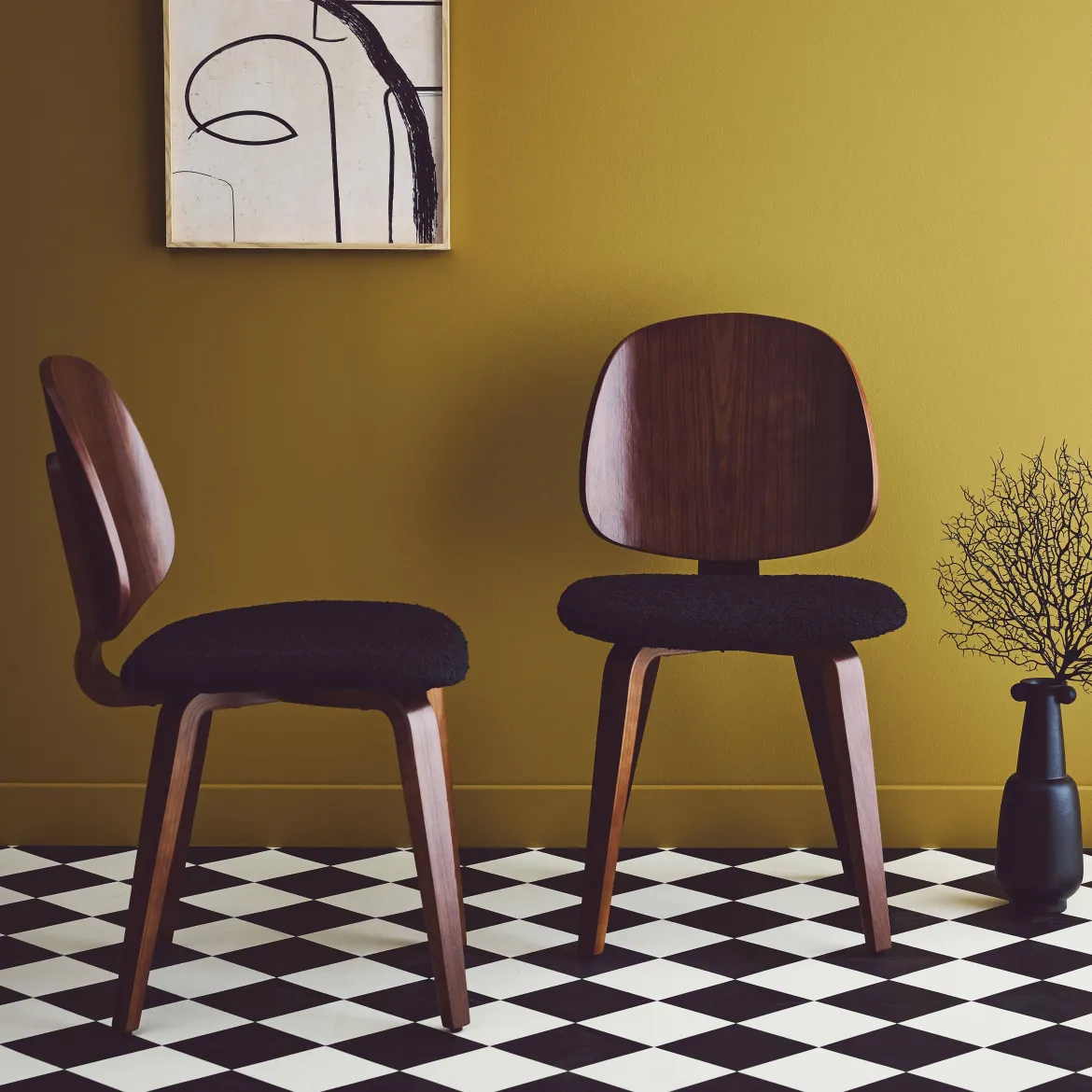 Sedia in legno curvato e bouclé, set di 2