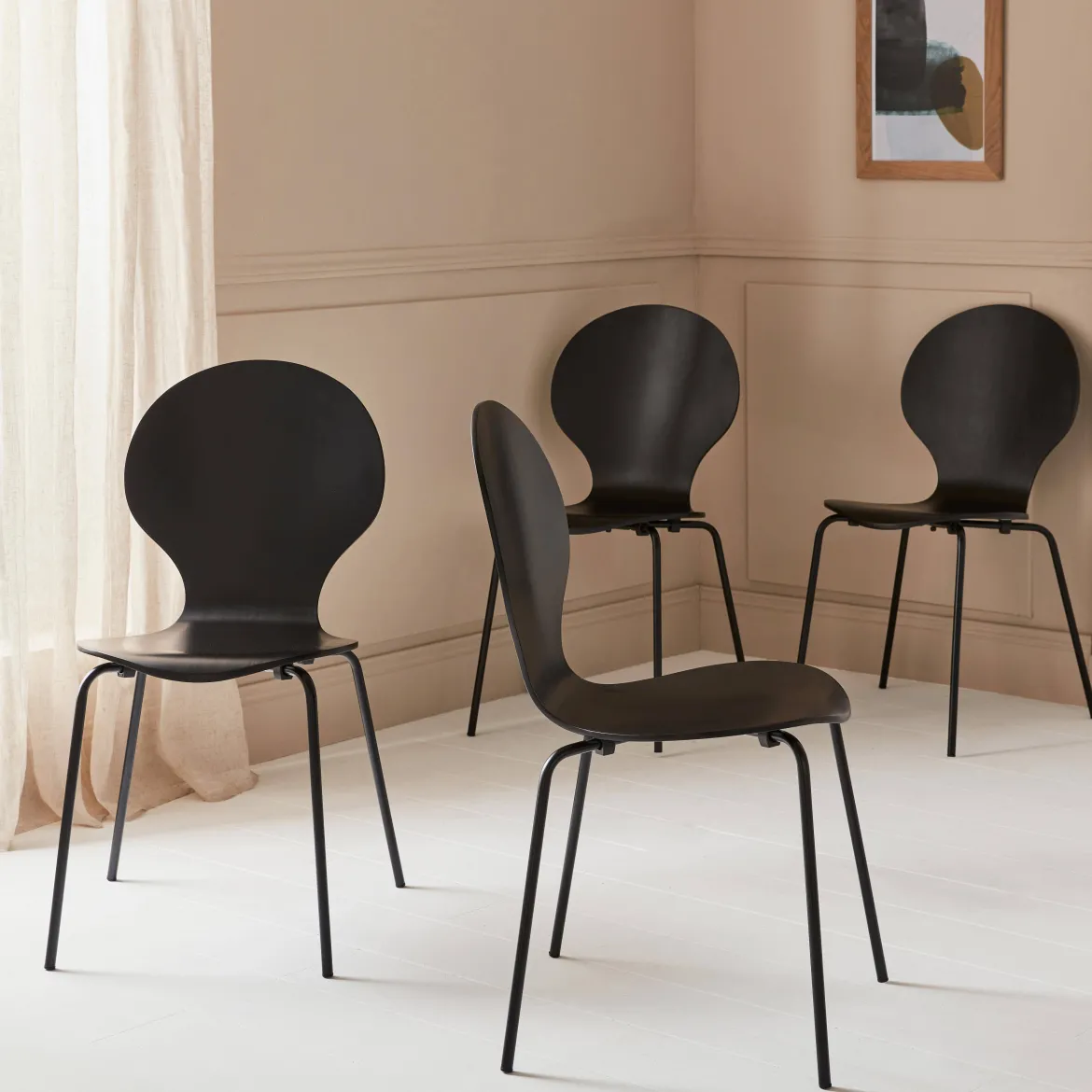 Sedie da pranzo in legno con gambe in acciaio, set di 4