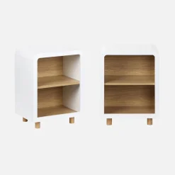 Set 2 comodini effetto legno con 2 nicchie
